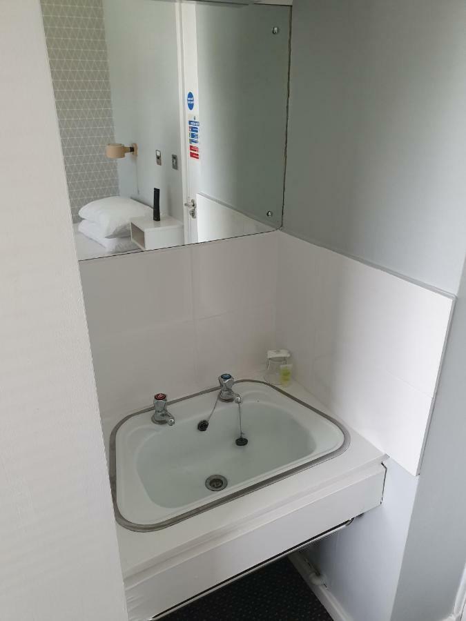 The Derby Conference Centre - Shared Accomodation ภายนอก รูปภาพ